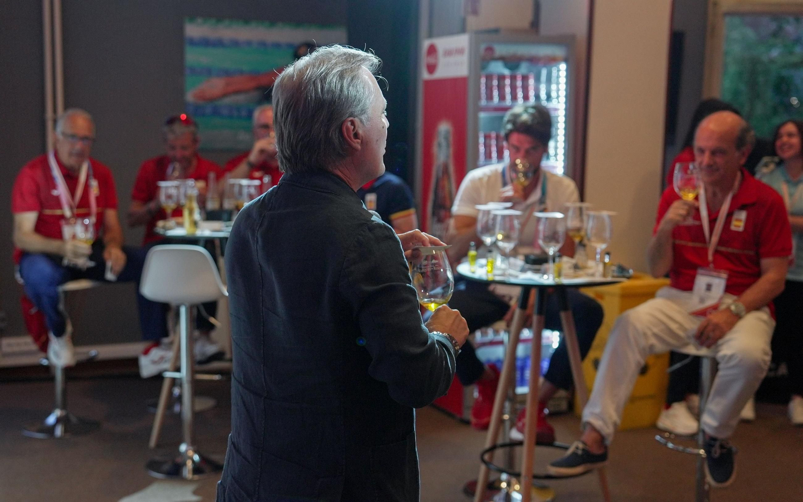 Un momento de la cata de aceita de la DO Baena en la Casa España en los Juegos Olímpicos de París.