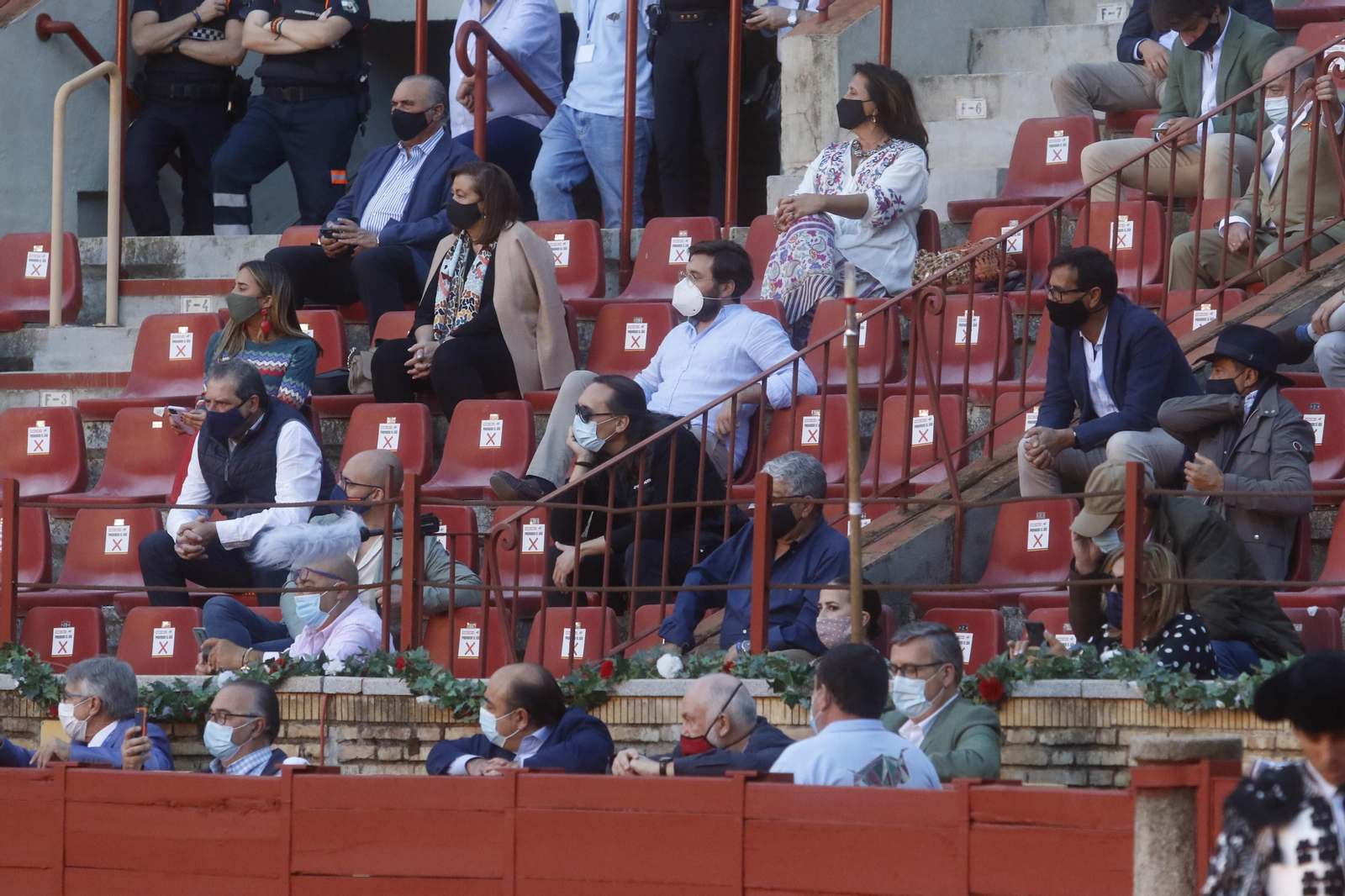 Las fotos del mano a mano de Morante y Juan Ortega en Córdoba