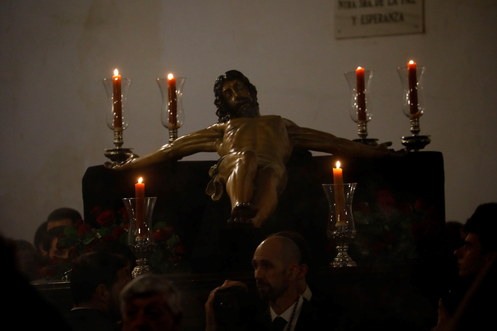 Las mejores imágenes del vía crucis del Cristo de la Clemencia en Córdoba Las mejores imágenes del vía crucis del Cristo de la Clemencia en Córdoba