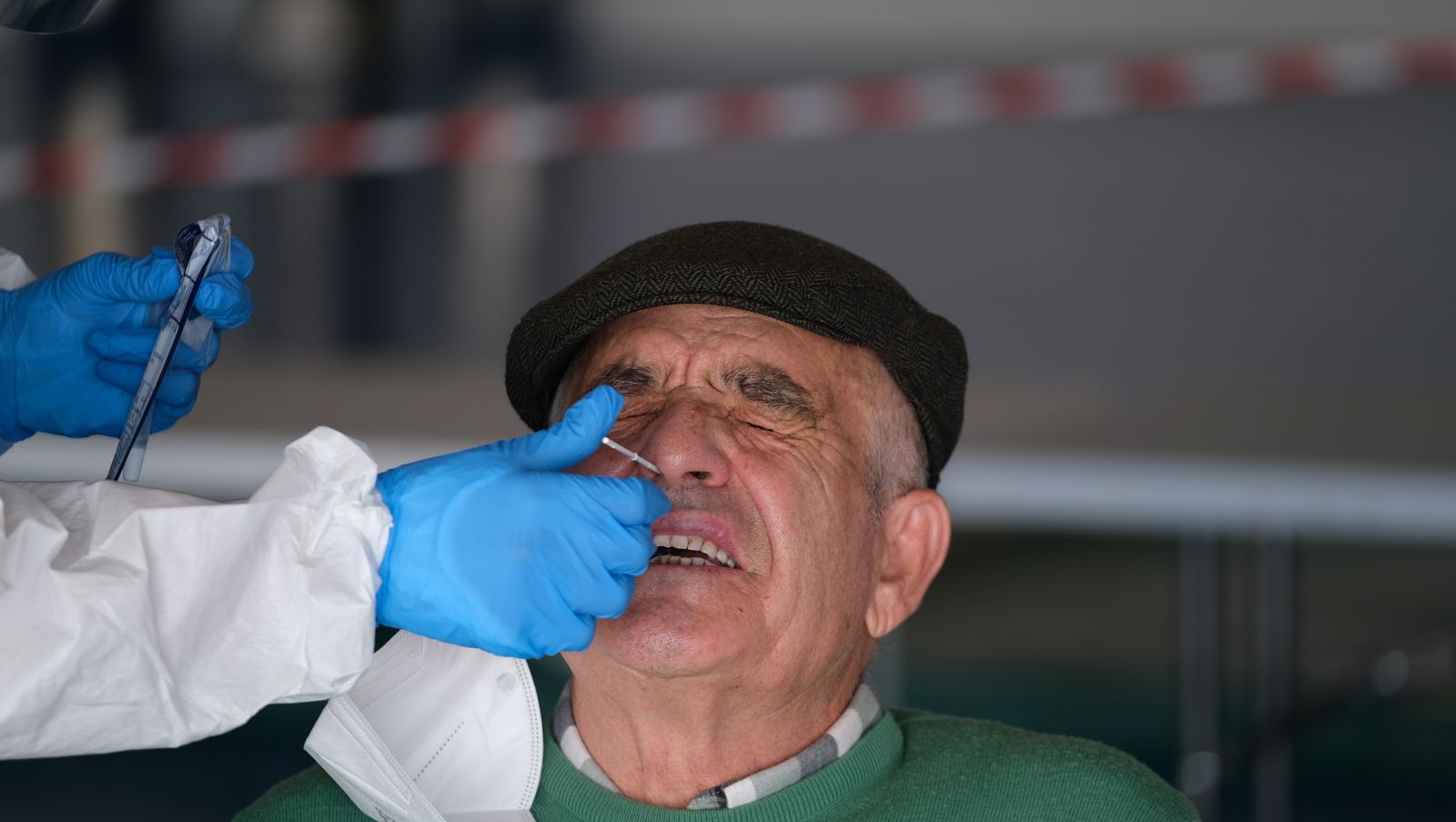 Fotogalería cribado test antígenos COVID-19 en Berja. Almería