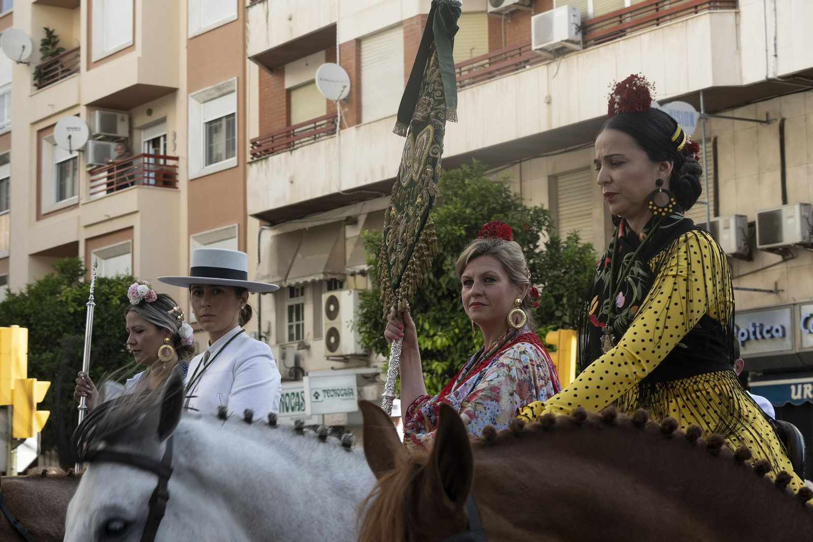 Todos los rocieros de la comitiva de la Hermandad de Huelva, en imágenes