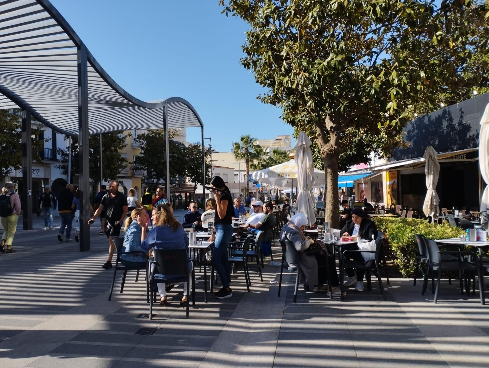 Una terraza de hostelería de Torremolinos. Una terraza de hostelería de Torremolinos.