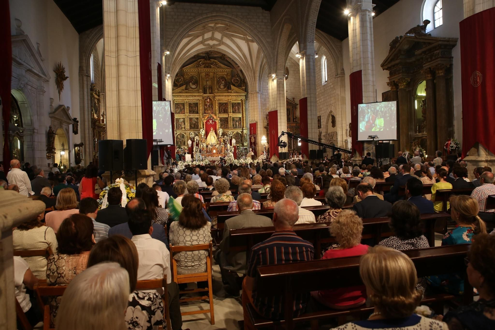 La Virgen de Araceli recibe la llave de Lucena como alcaldesa perpetua