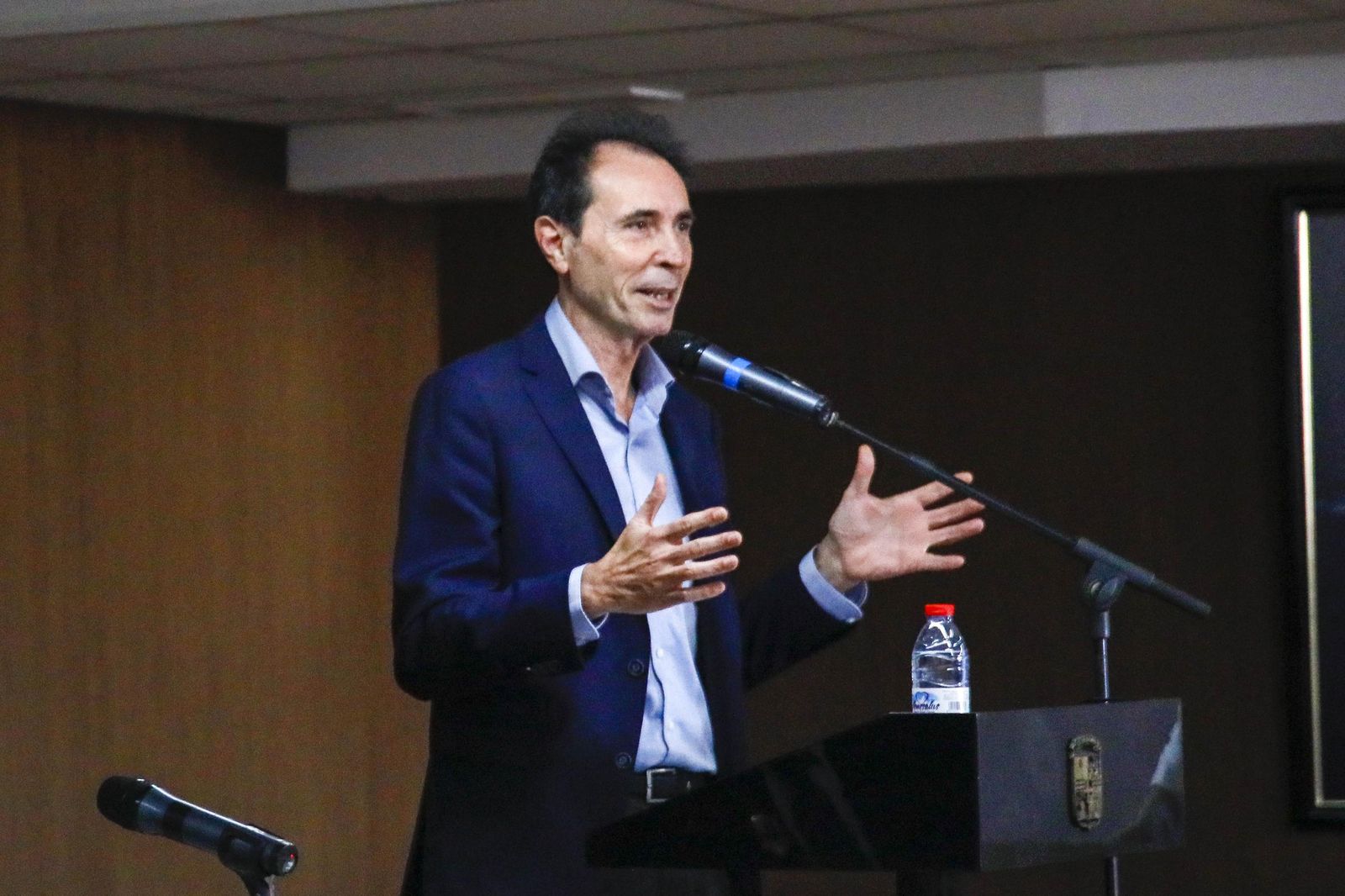 Las imágenes del nombramiento de hijo predilecto de Garrucha a José María Martínez de Haro