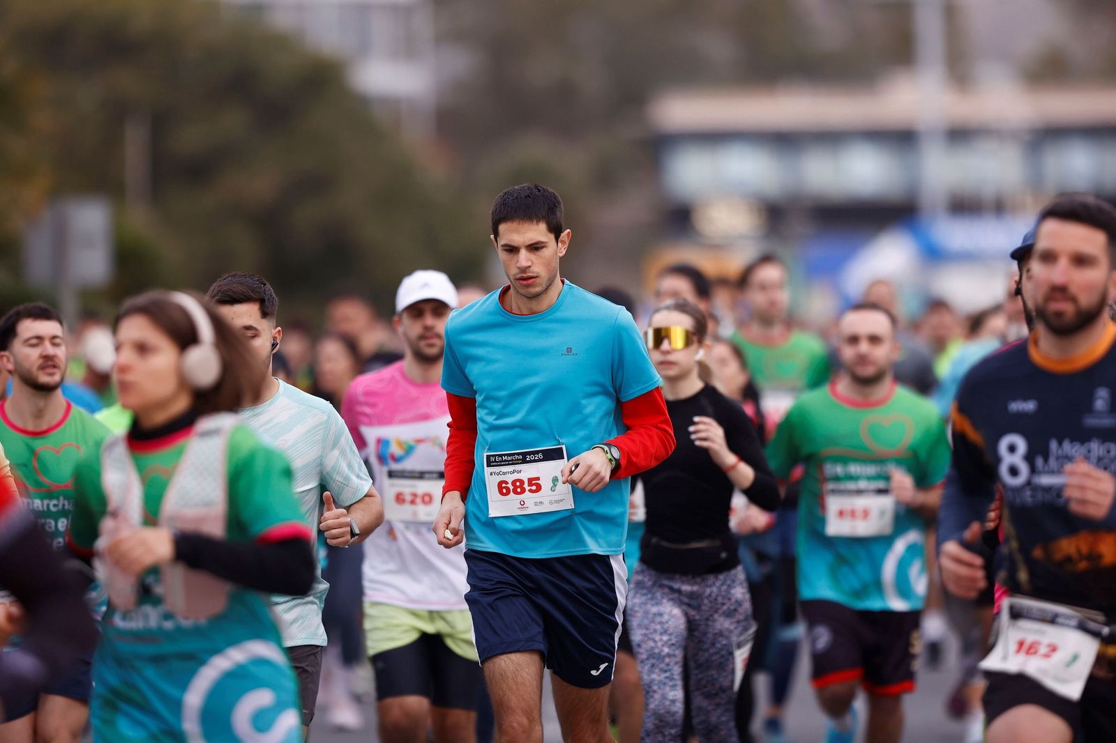 Búscate en las fotos de la Carrera contra el cáncer en Málaga