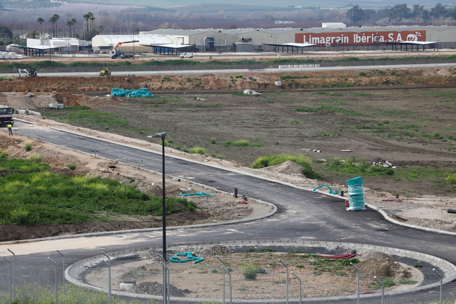 El avance de las obras de la Base Logística del Ejército de Tierra, en imágenes