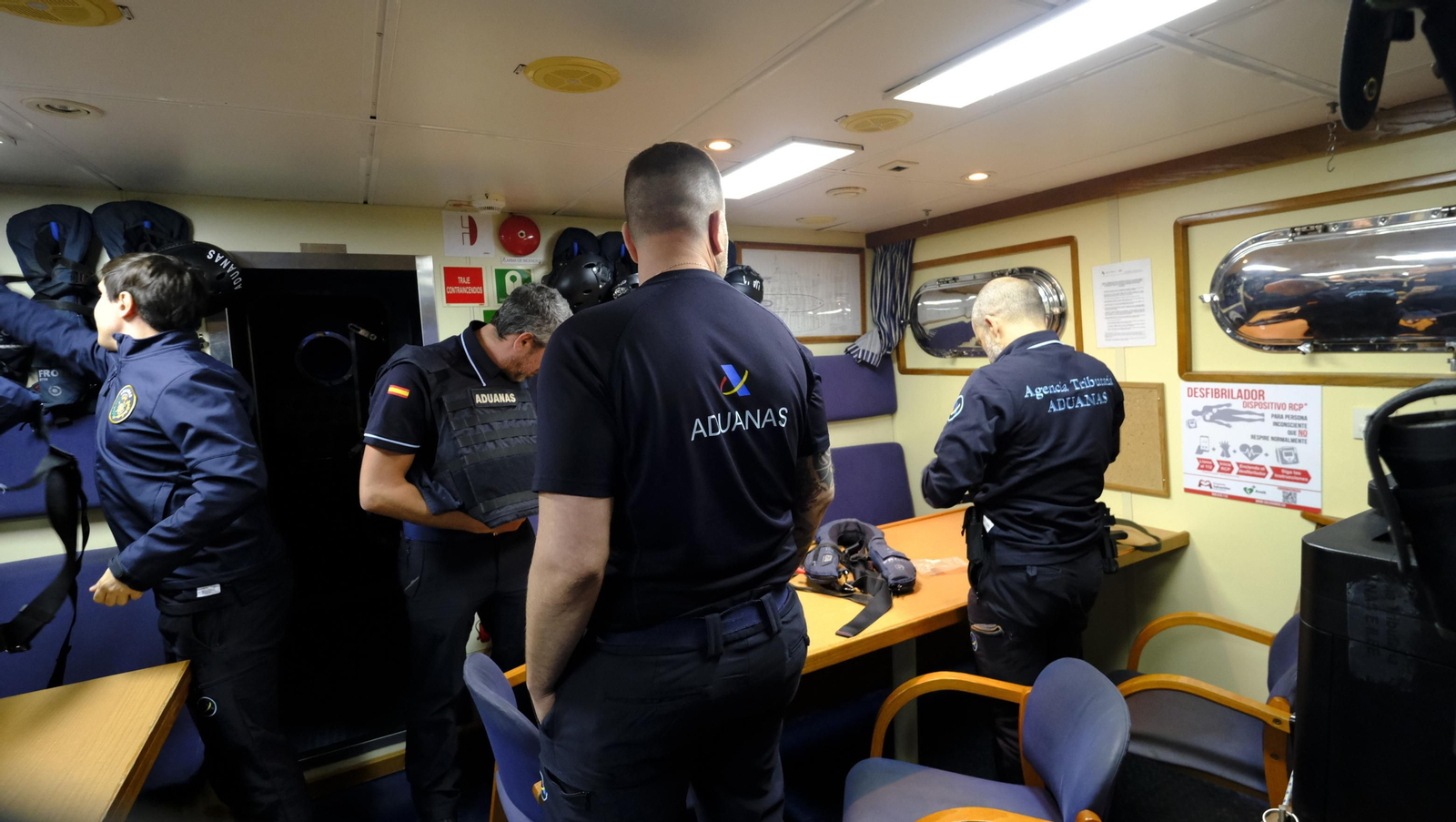 Imágenes de la vigilancia de la Agencia Tributaria en el mar