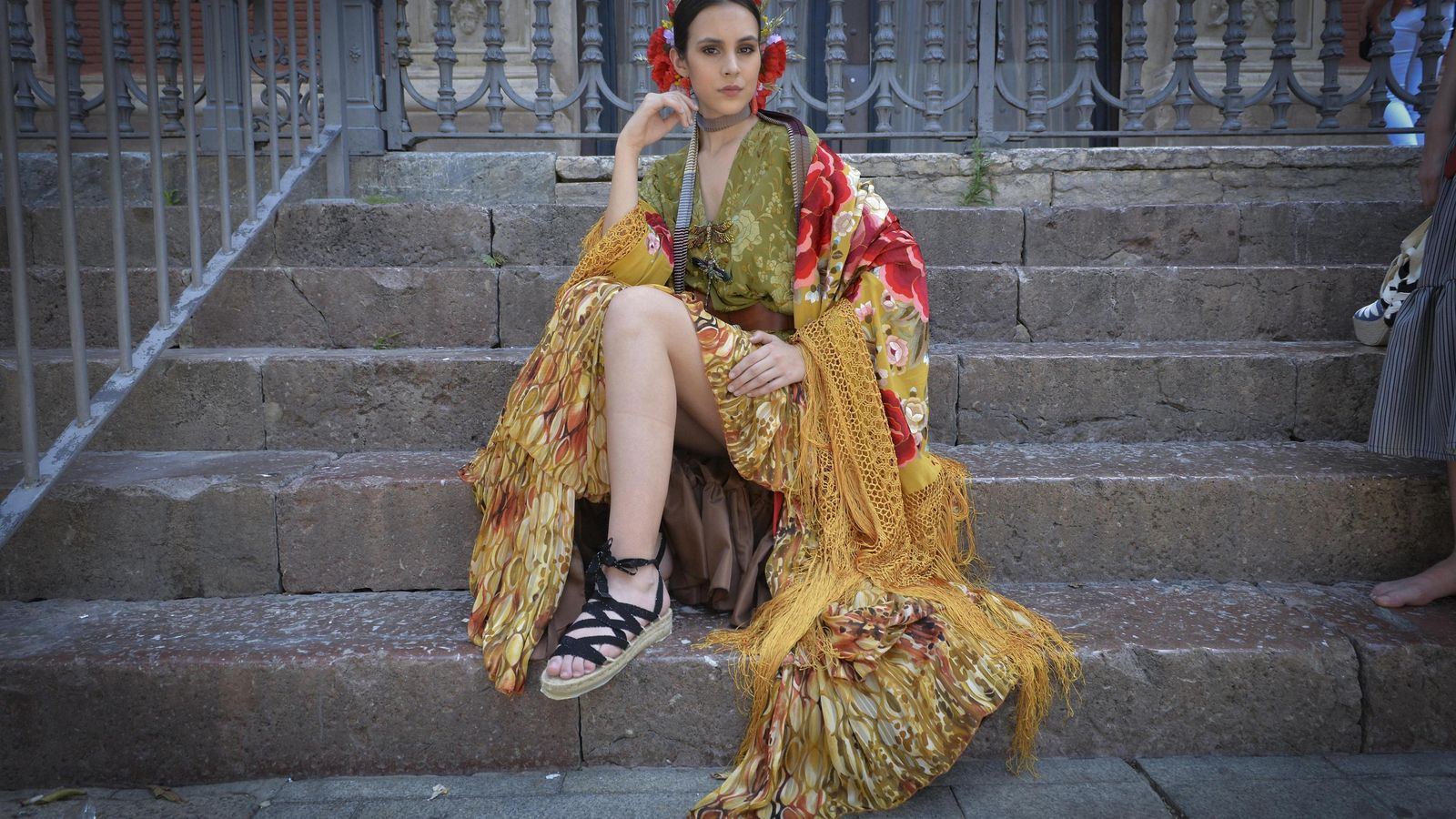 Una de las propuestas de moda flamenca para El Rocío vista en 'Del Salvador al Rocío'.