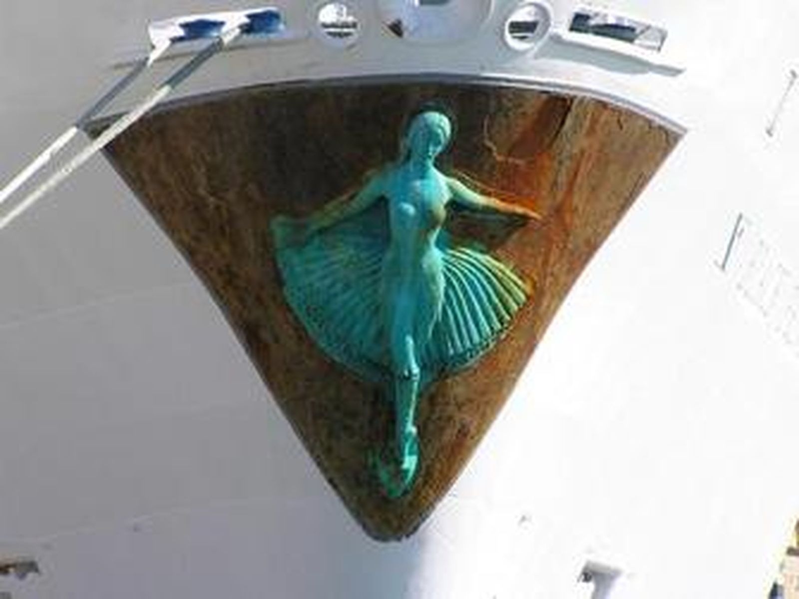 Mascarón de proa del buque de crucero 'Black Prince'.