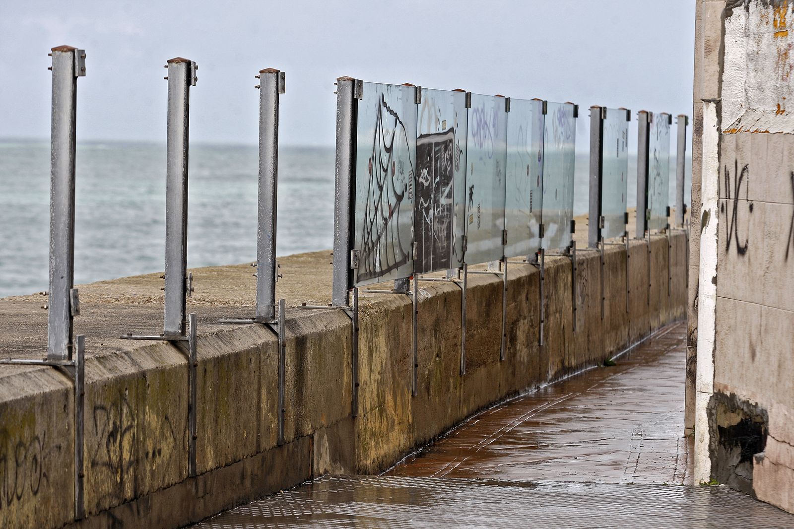 Imagen del lugar donde se lleva a cabo el botellón en la Punta de San Felipe.