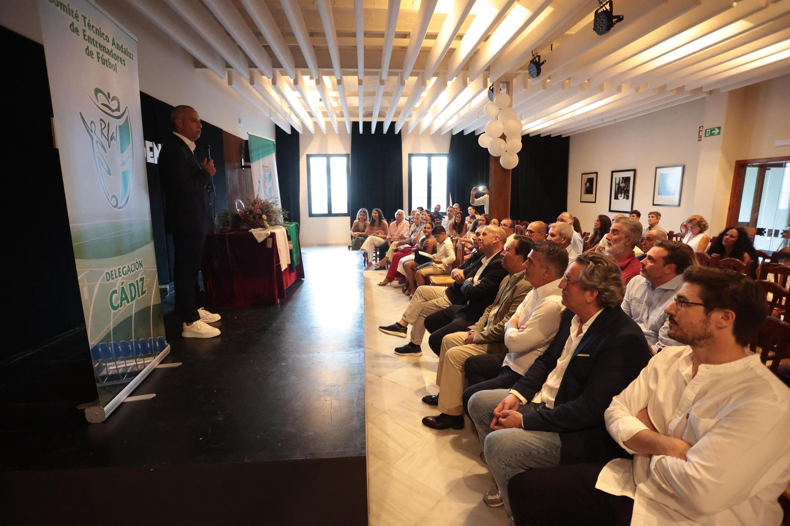 Los mejores momentos del homenaje a Antonio Vadillo