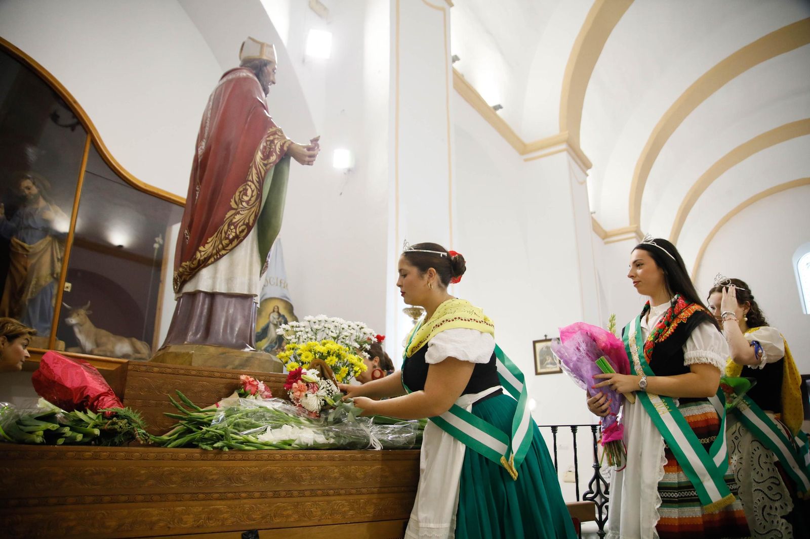 La Subida del Agua de las fiestas de Mojácar, en imágenes