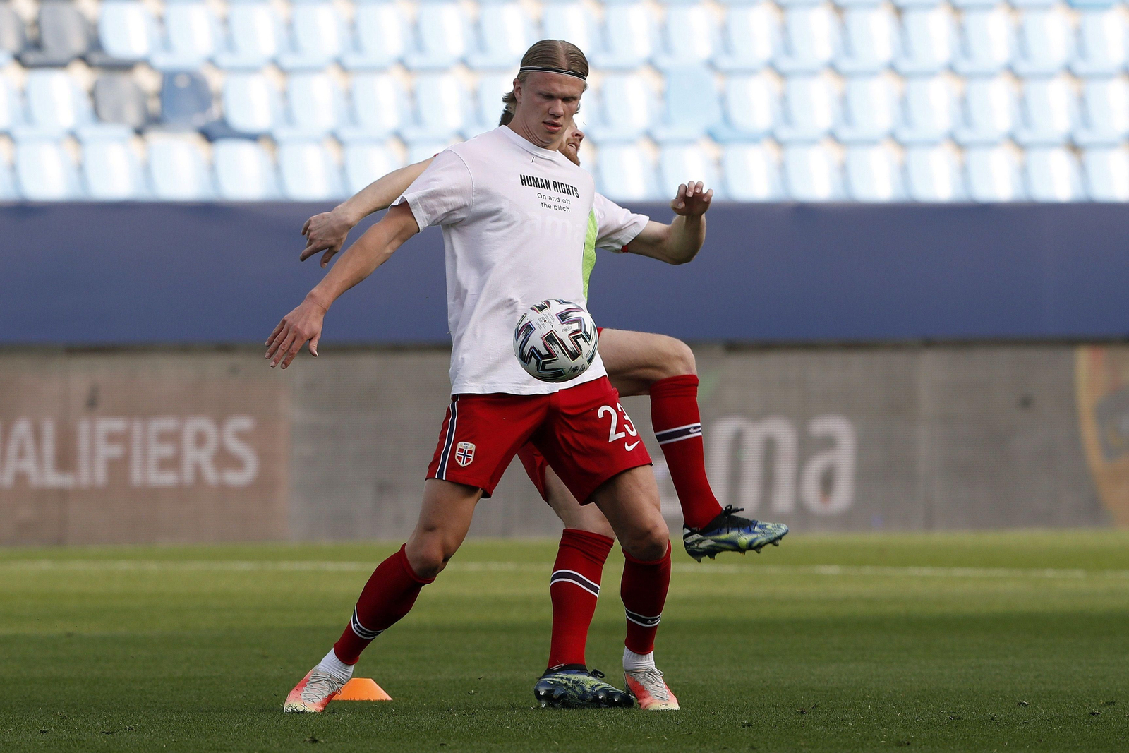 Las fotos del Noruega-Turquía en La Rosaleda