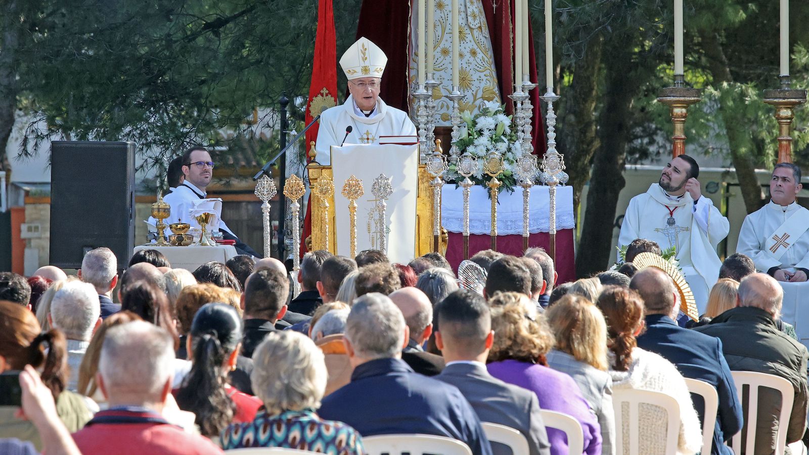 Misa por el X Aniversario de las Hermandades Cristo de la Sed y Salud de San Rafael