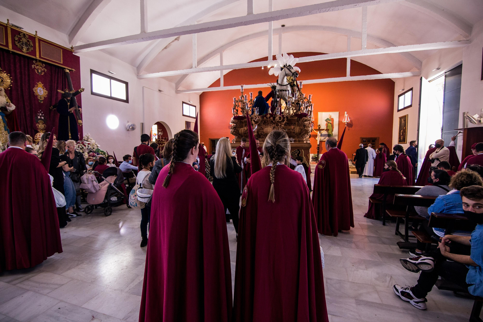 Jueves Santo en San Fernando: Las imágenes de Tres Caídas