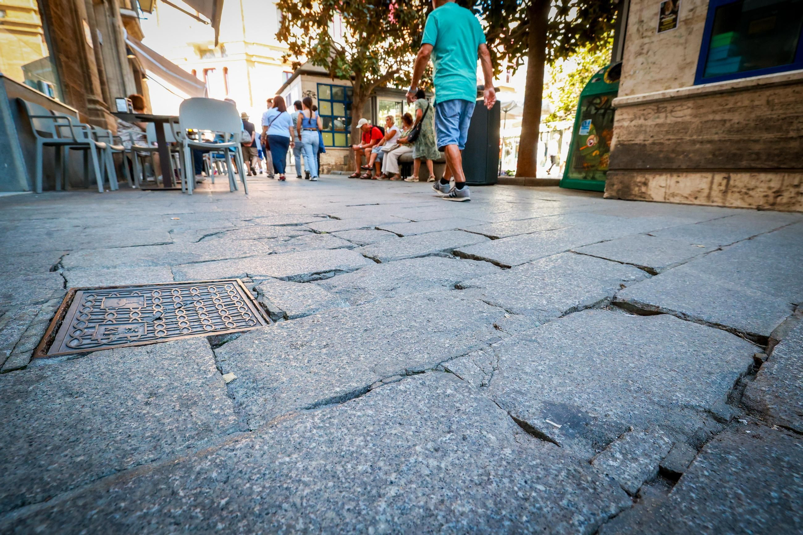 Así están las principales plazas de la ciudad de Cádiz