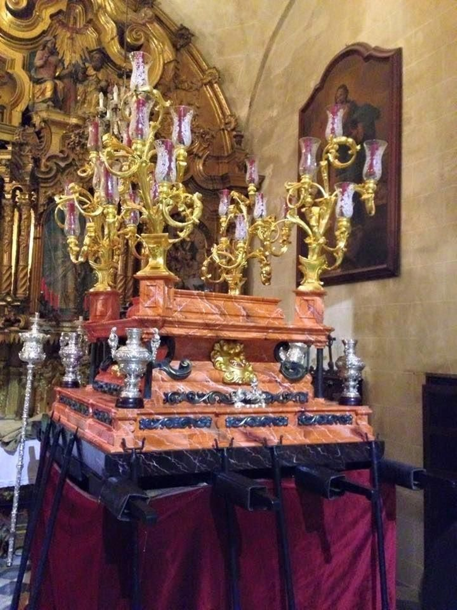 Andas de la hermandad jerezana del Desconsuelo.