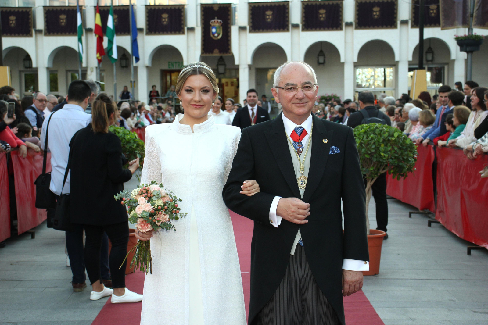 La proclamación de la Corte de Honor de las Fiestas Aracelitanas de Lucena, en imágenes