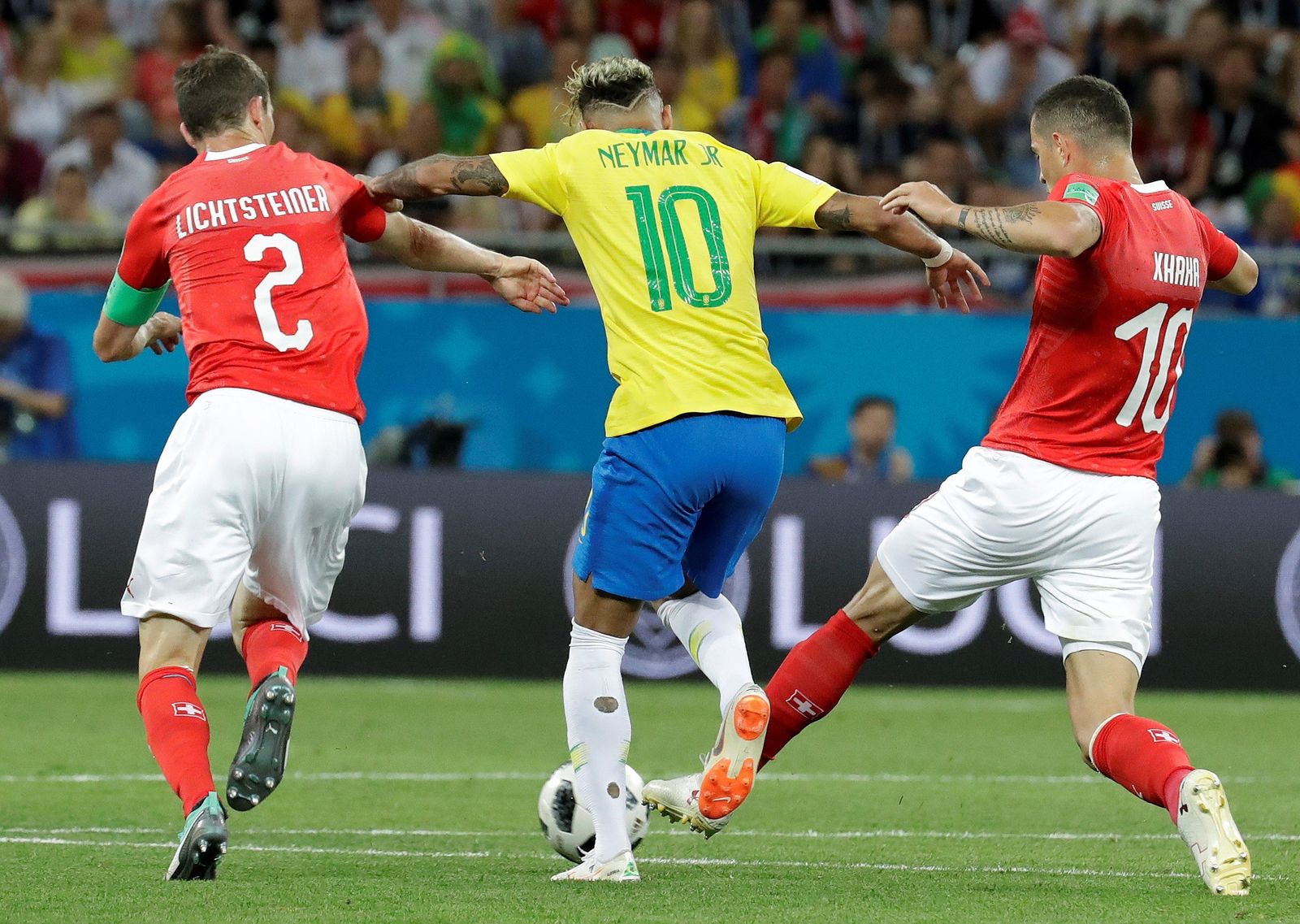 Las imágenes del Brasil-Suiza