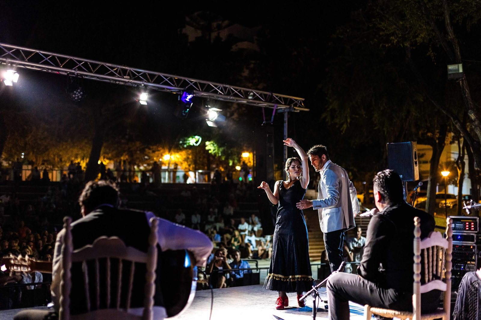 La Isla Ciudad Flamenca: Noche de baile en el Parque de San Fernando