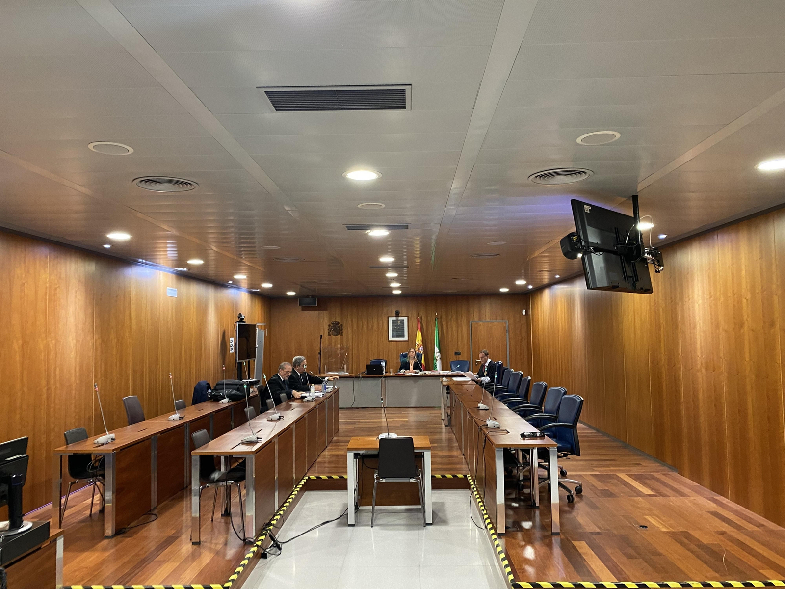 El ex decano del Colegio de Abogados durante el juicio este lunes. El ex decano del Colegio de Abogados durante el juicio este lunes.