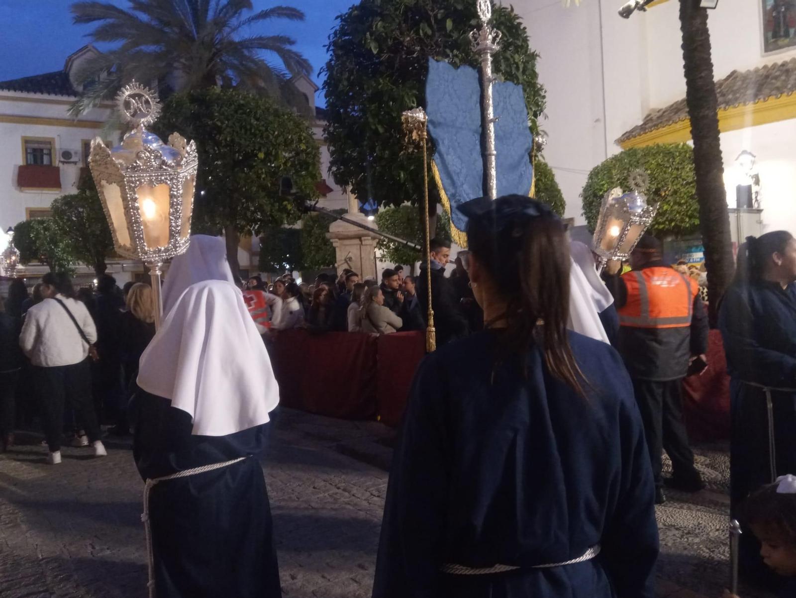 Una Marbella penitente venera al Nazareno el Miércoles Santo