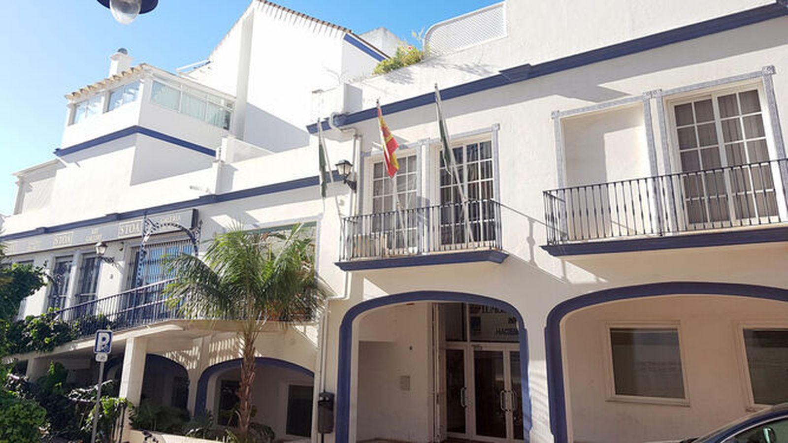 El Ayuntamiento de Estepona.