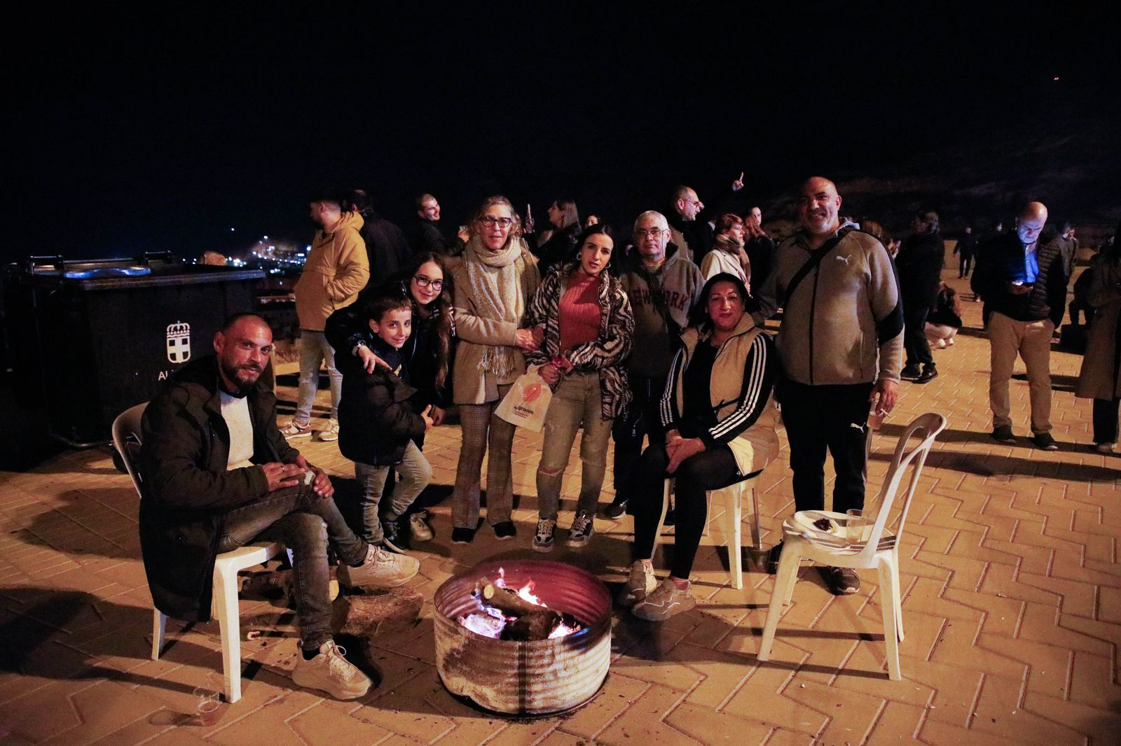 El fuego fue protagonista como siempre en La noche de las candelas.