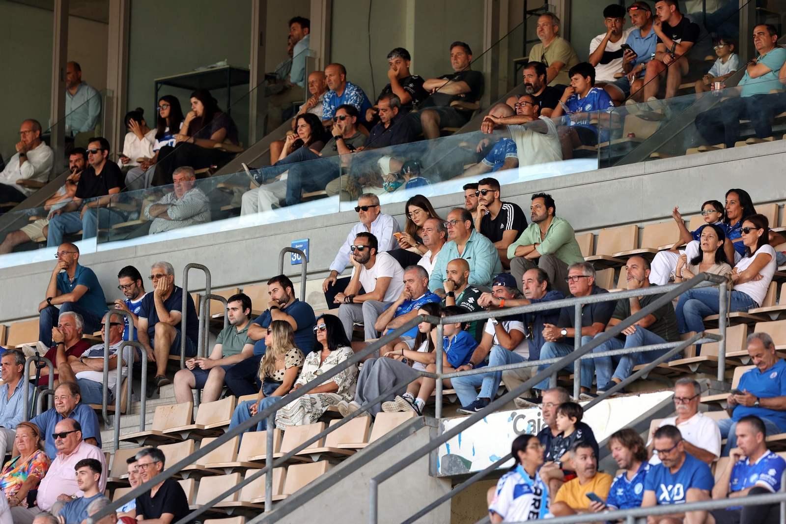 Búscate en el Xerez DFC contra el Yeclano Deportivo en Chapín