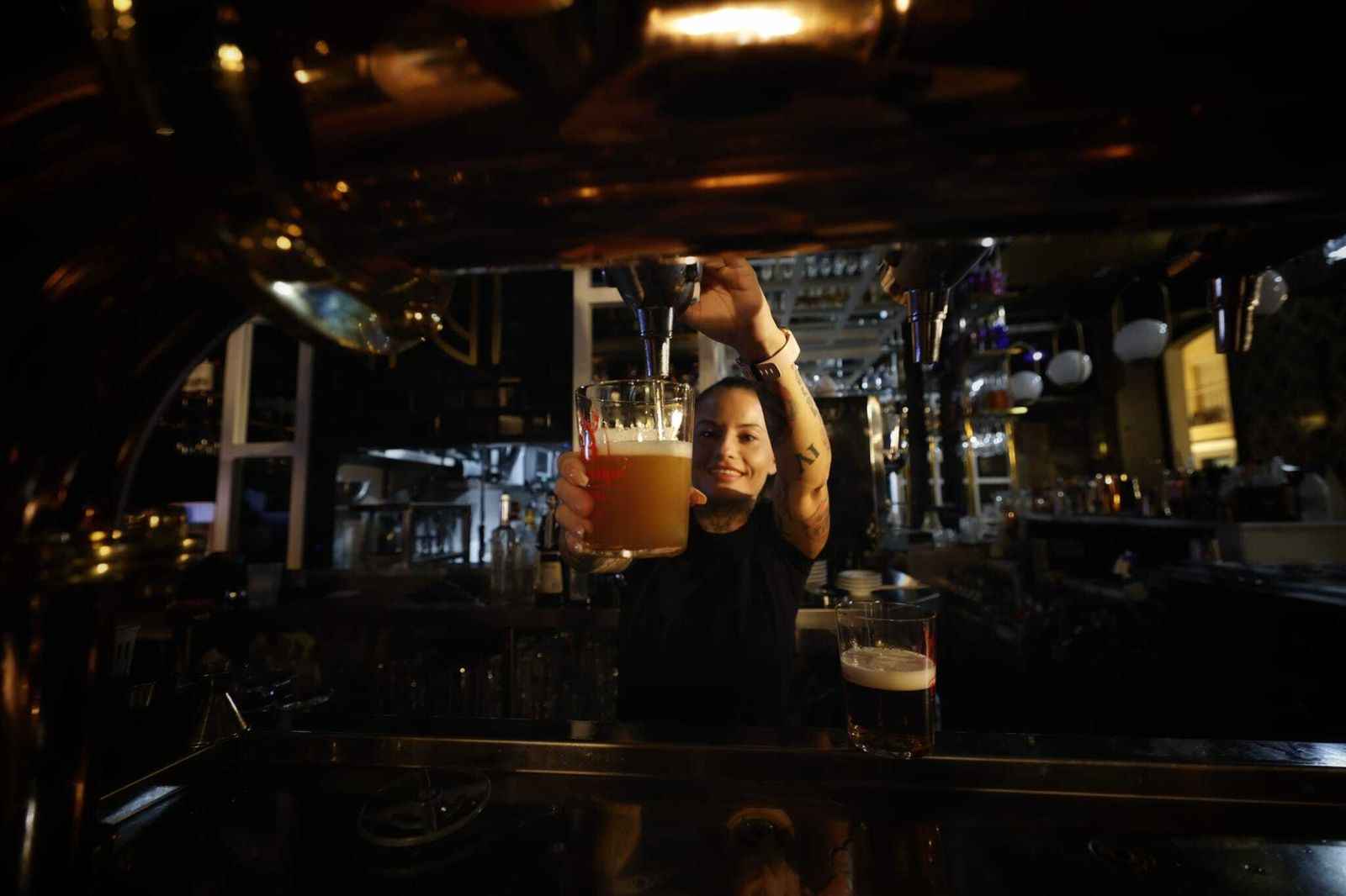 Las imágenes del apagón de la hostelería en Cádiz.