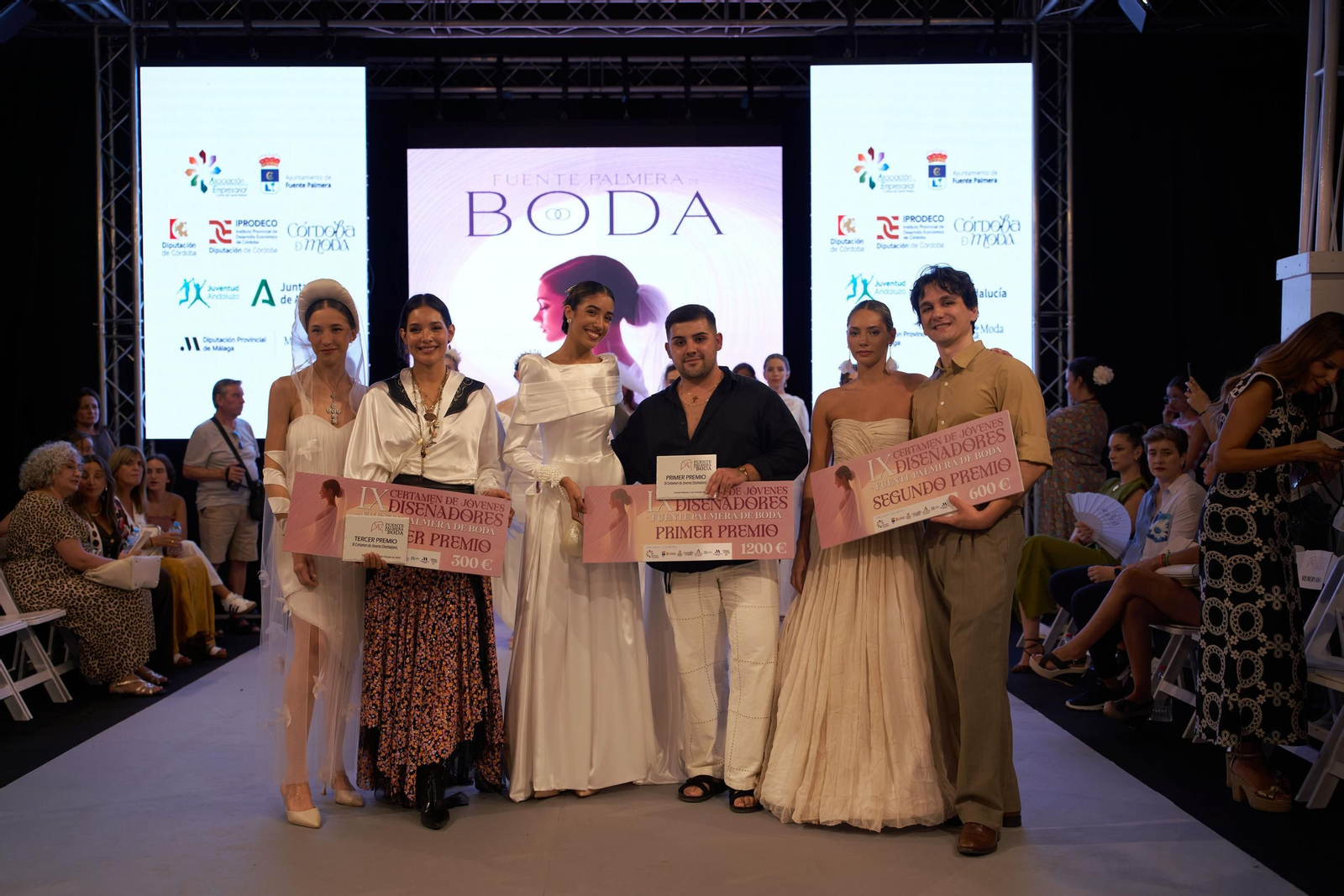 Los ganadores del IX Certamen de Jóvenes Diseñadores de Fuente Palmera de Boda.