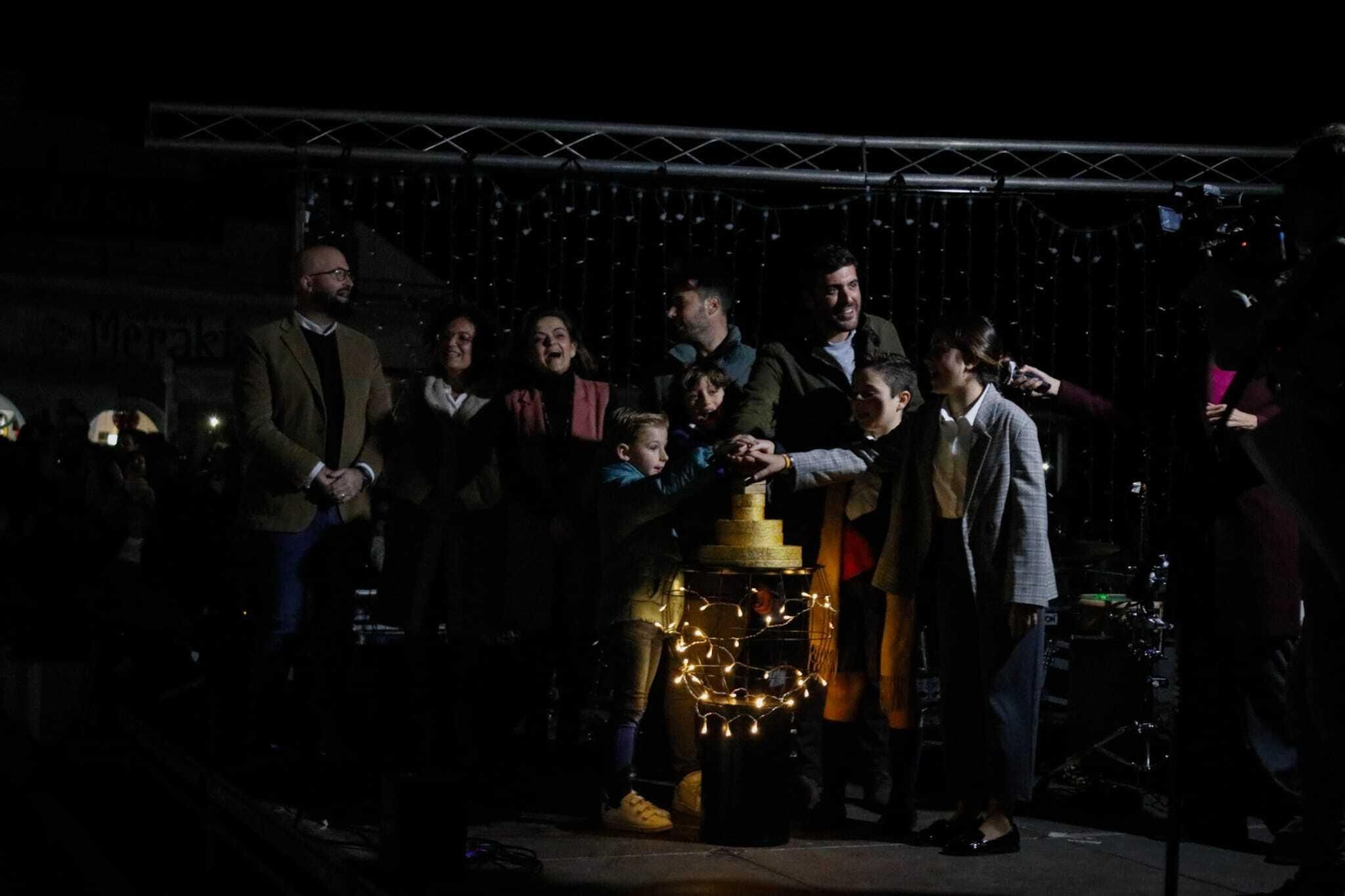 Las mejores imágenes de la iluminación navideña de Mojácar con las luces de Ferrero Rocher