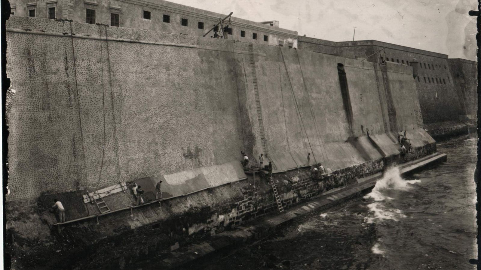 Arreglos en la zapata en la zona del antiguo matadero.