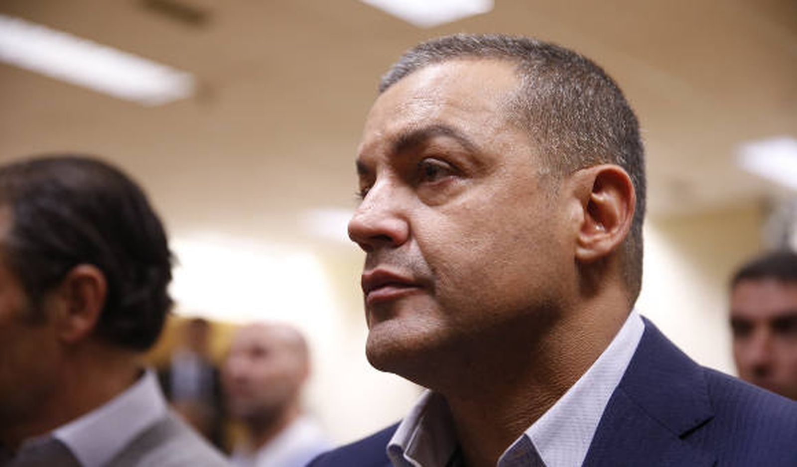 Flores: "Nadie me obligó a tener un equipo médico"