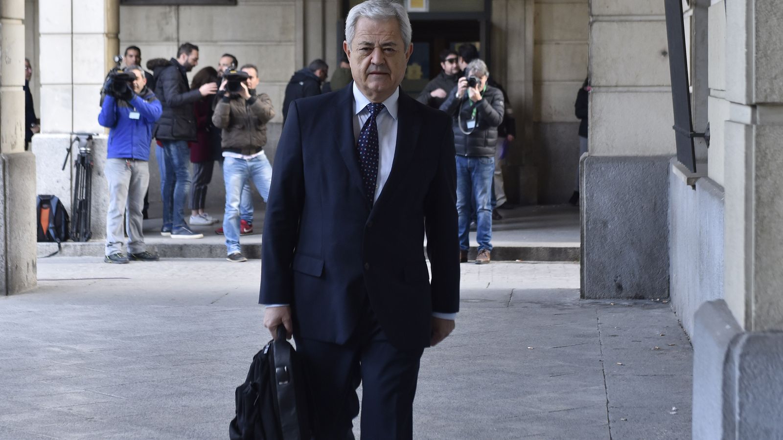 El ex consejero de Innovación Francisco Vallejo, en la Audiencia de Sevilla por el juicio de los ERE.