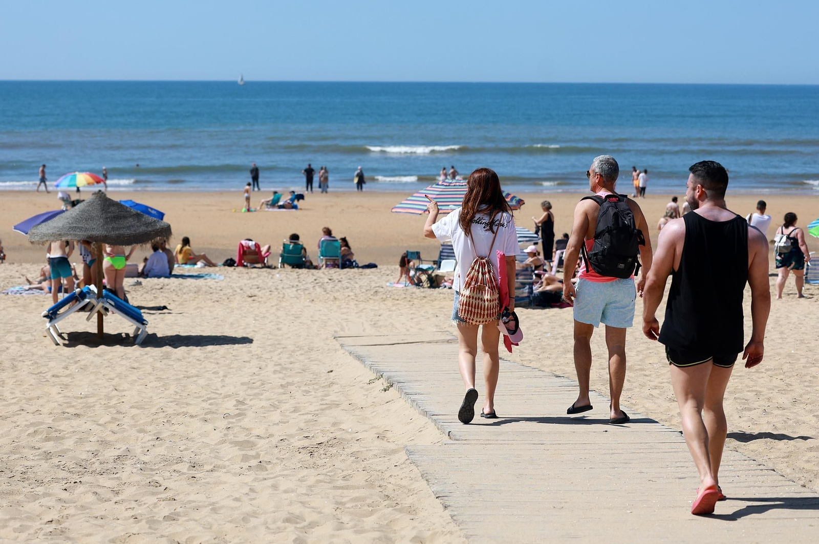 Imágenes del sábado 13 de abril en Huelva