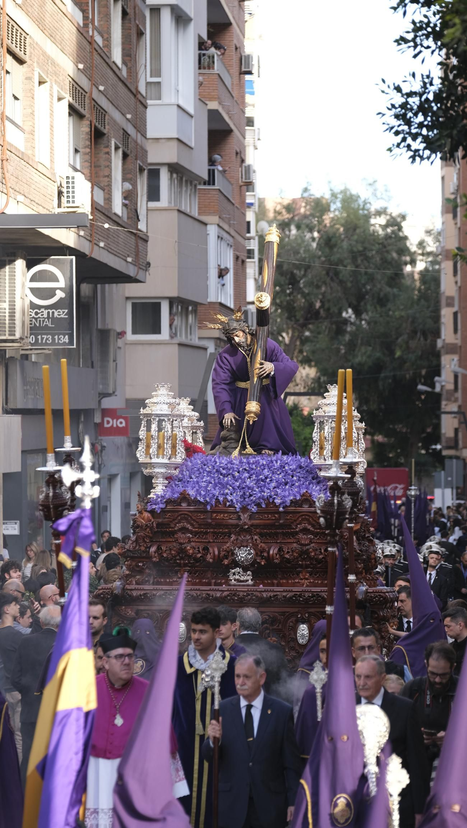 La procesión de Pasión en Almería, en imágenes