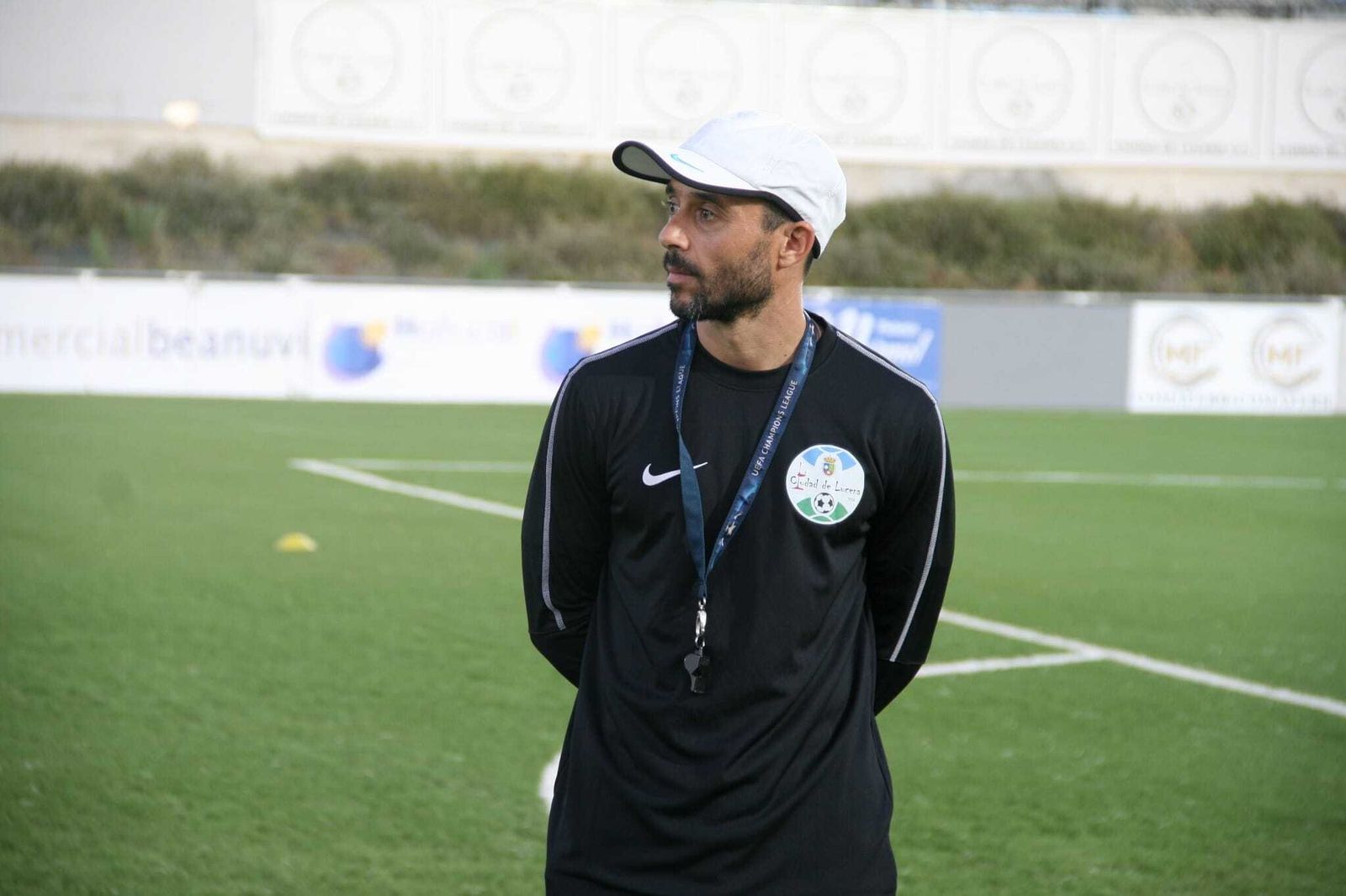 Dimas Carrasco, entrenador del Ciudad de Lucena, contento por jugar en el Municipal.