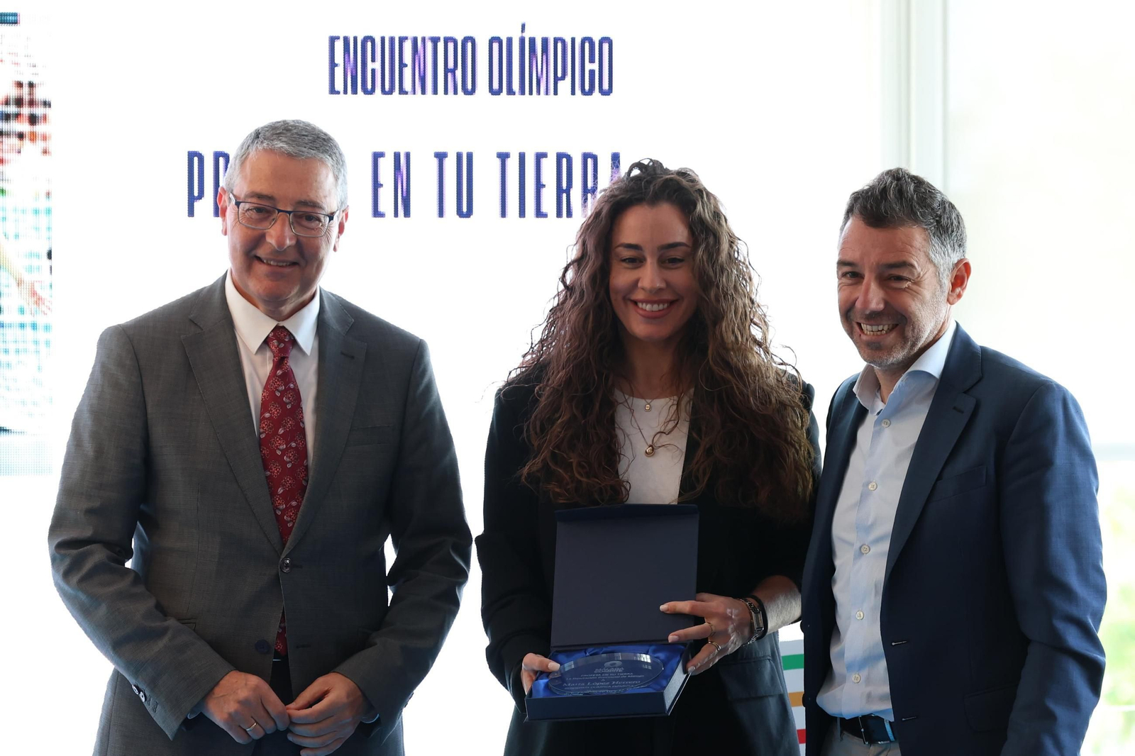 La Diputación homenajea a los malagueños olímpicos en París y premia a diferentes deportistas