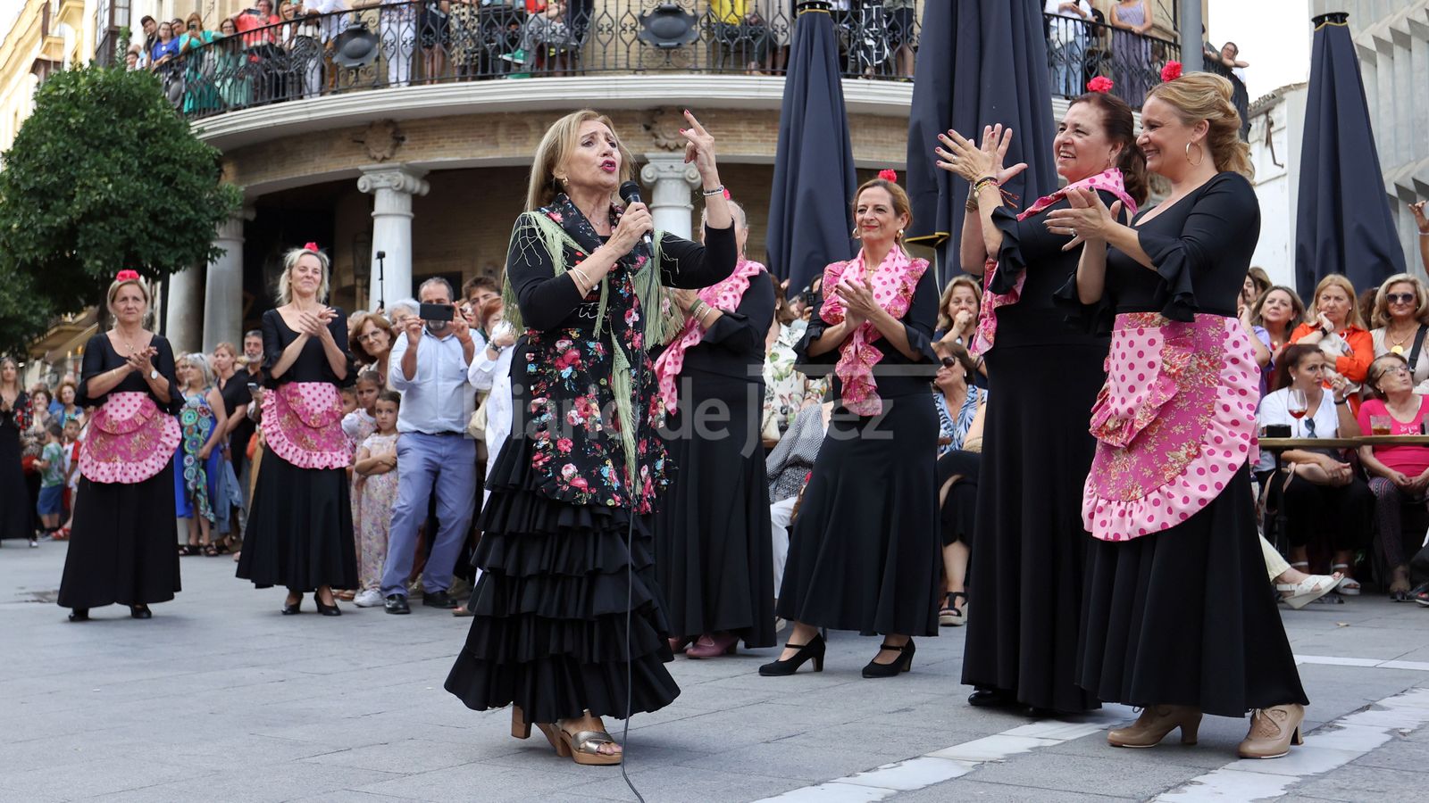 Flashmob de la academia de baile de Fani Muñoz en Jerez