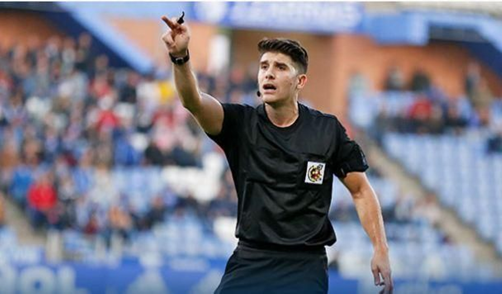 El colegiado barcelonés David López Jiménez