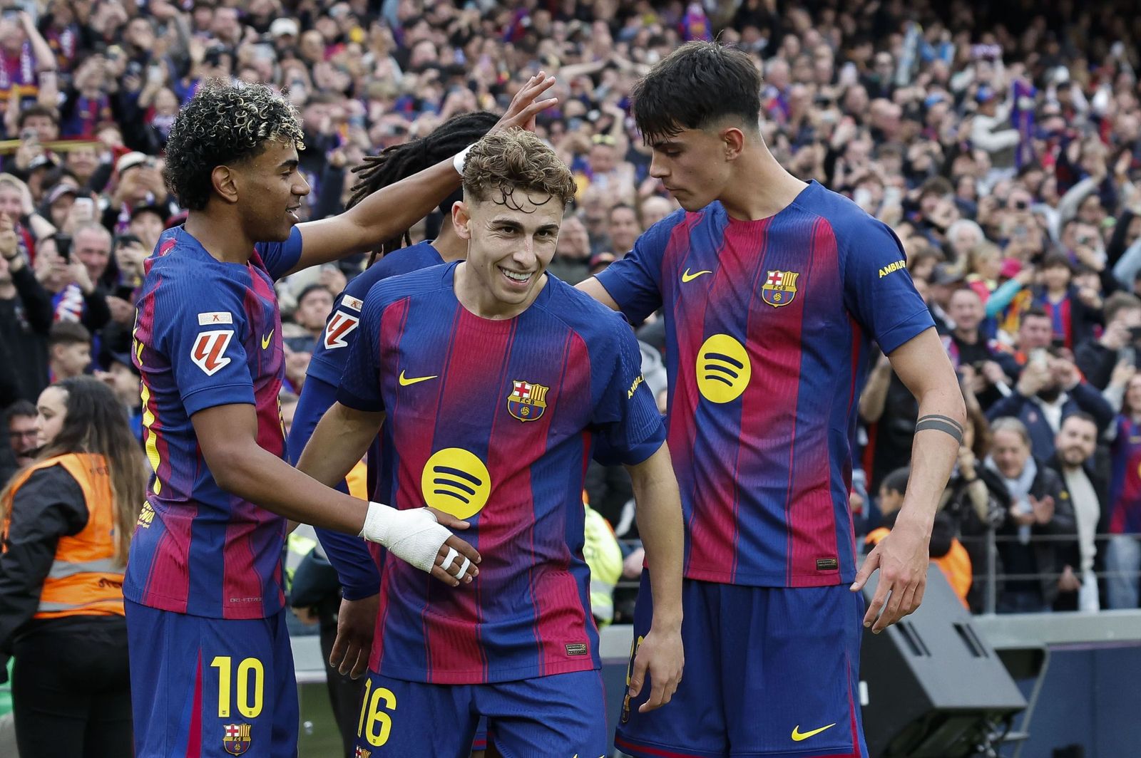 Las fotos del Barcelona-Villarreal en la gran tarde de Lamine