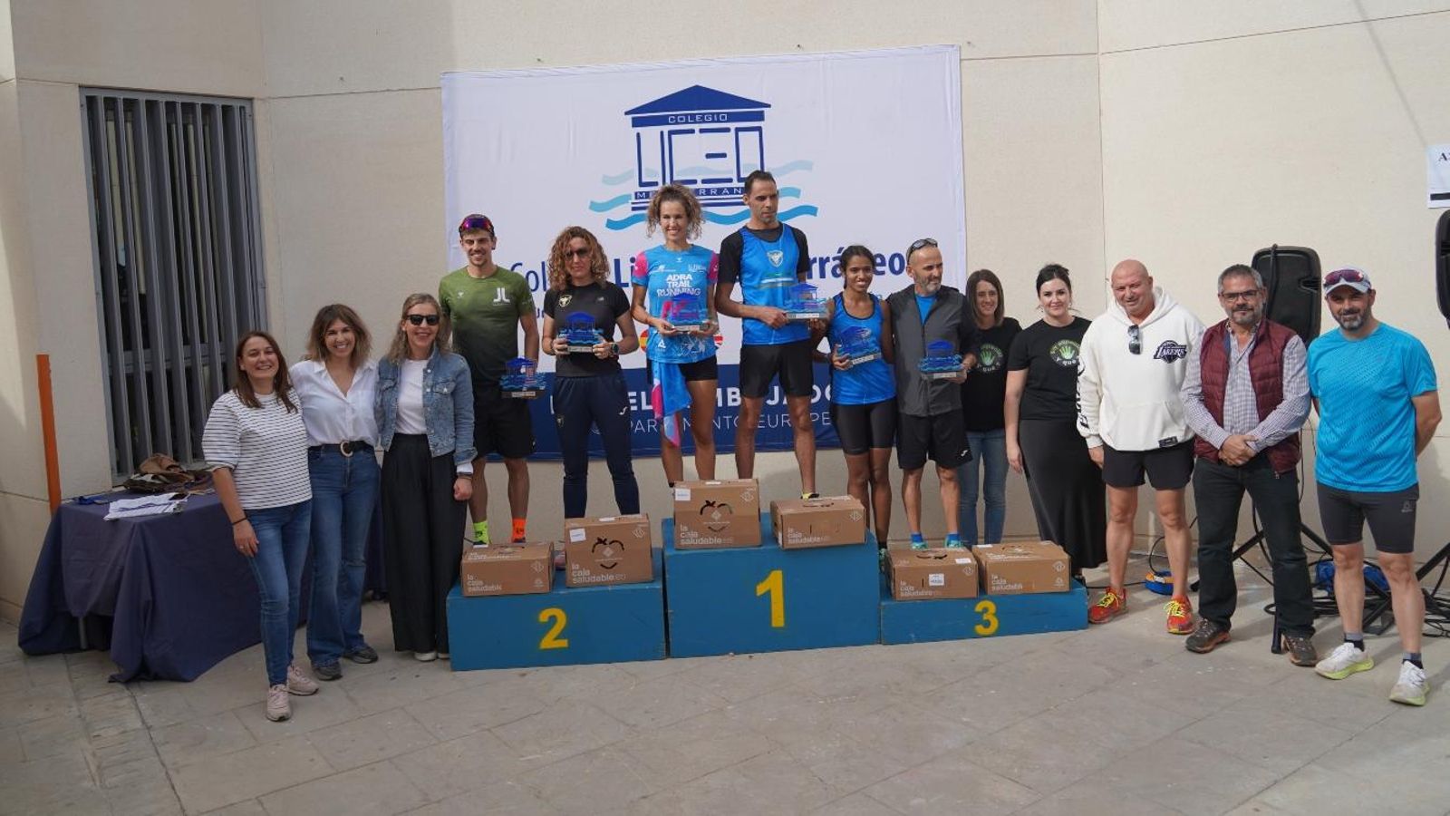 Foto de familia tras la finalización de este evento deportivo.