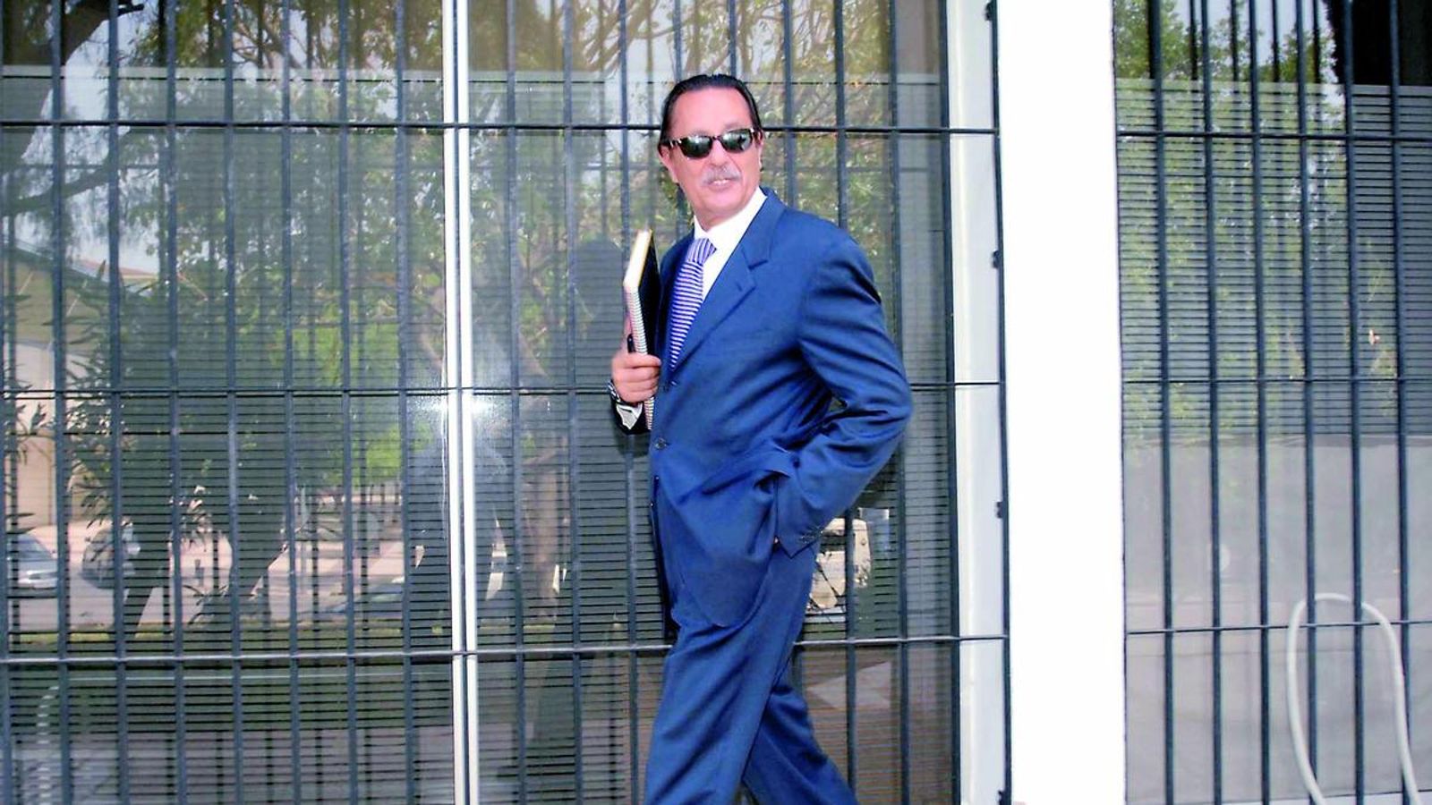 Julián Muñoz ompareciendo en el juzgado en 2006.