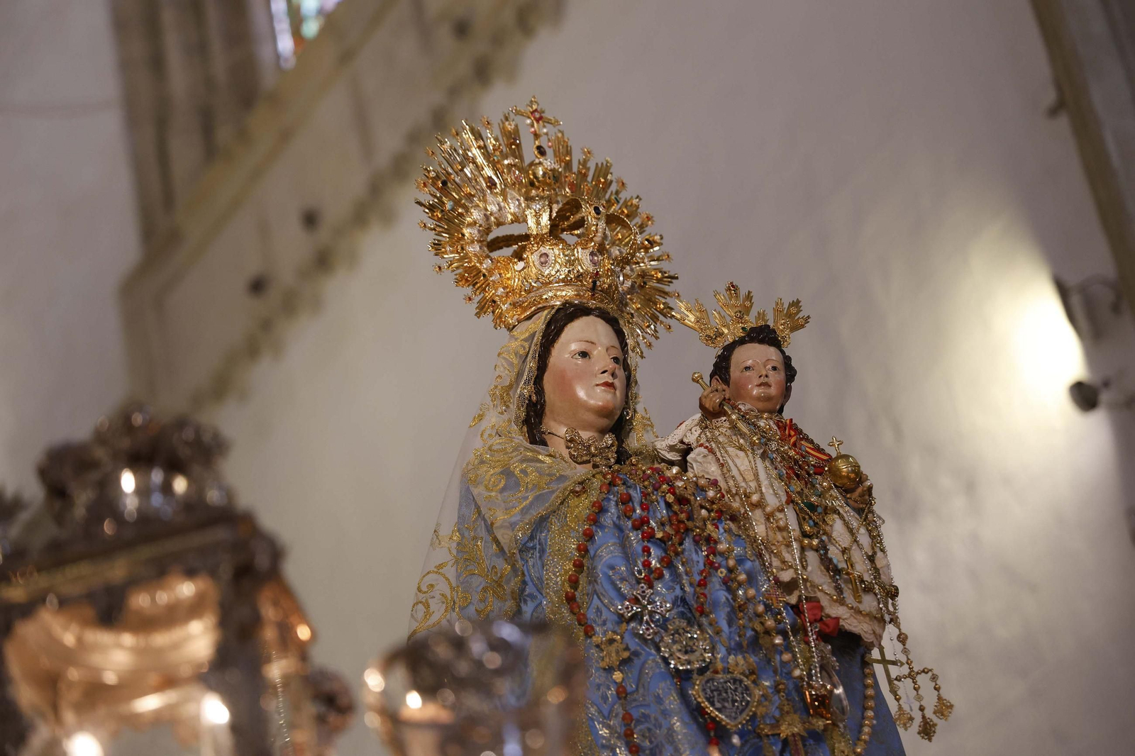 Las fotos del paso bajo el manto de la Virgen de la Luz de Tarifa