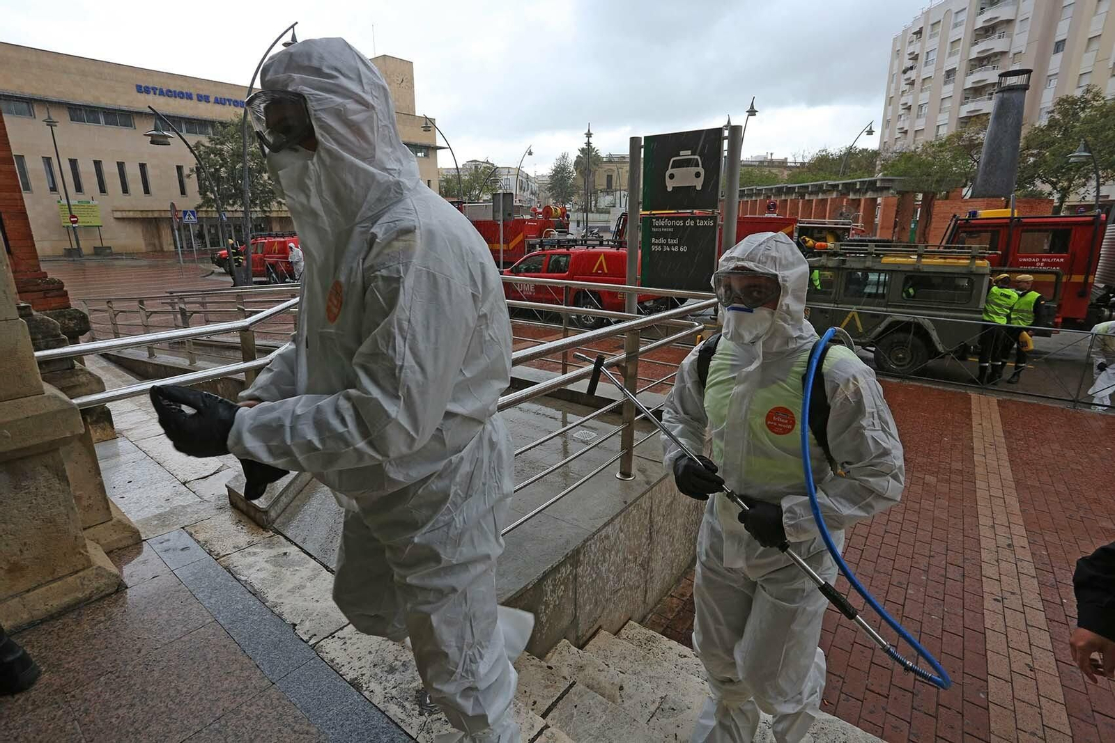 Coronavirus:Imágenes de la Unidad Militar de Emergencias actuando en Jerez