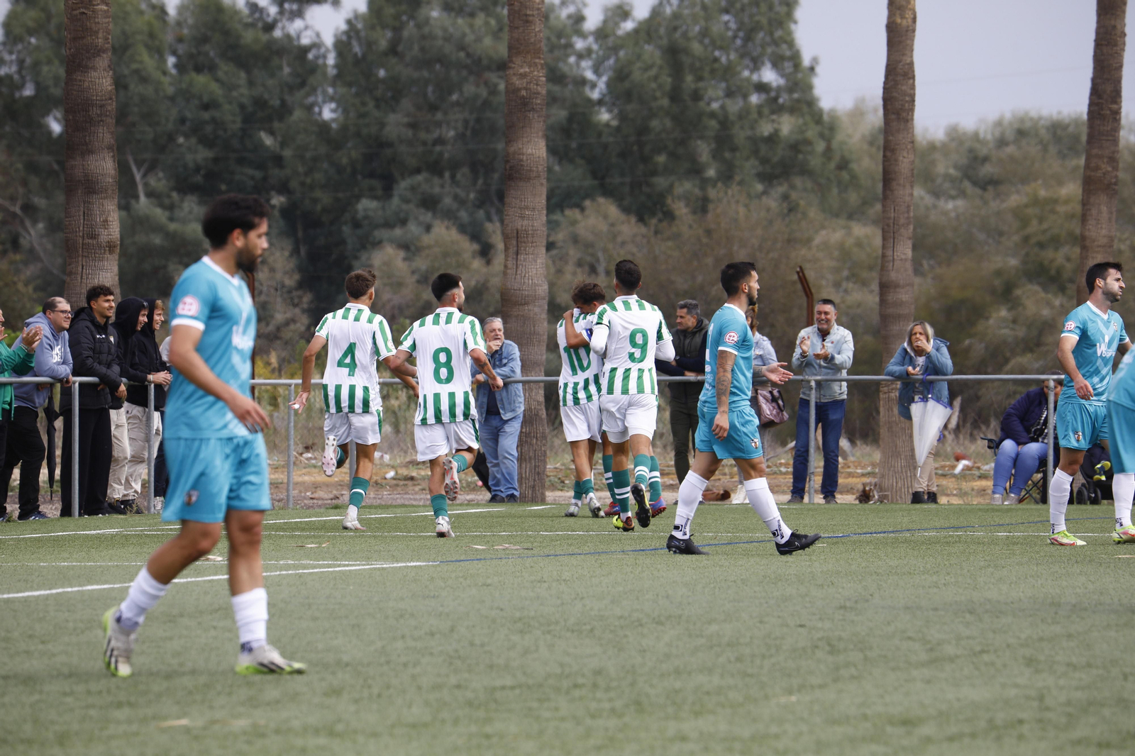 Las mejores fotos del derbi provincial entre el Córdoba B y el Pozoblanco