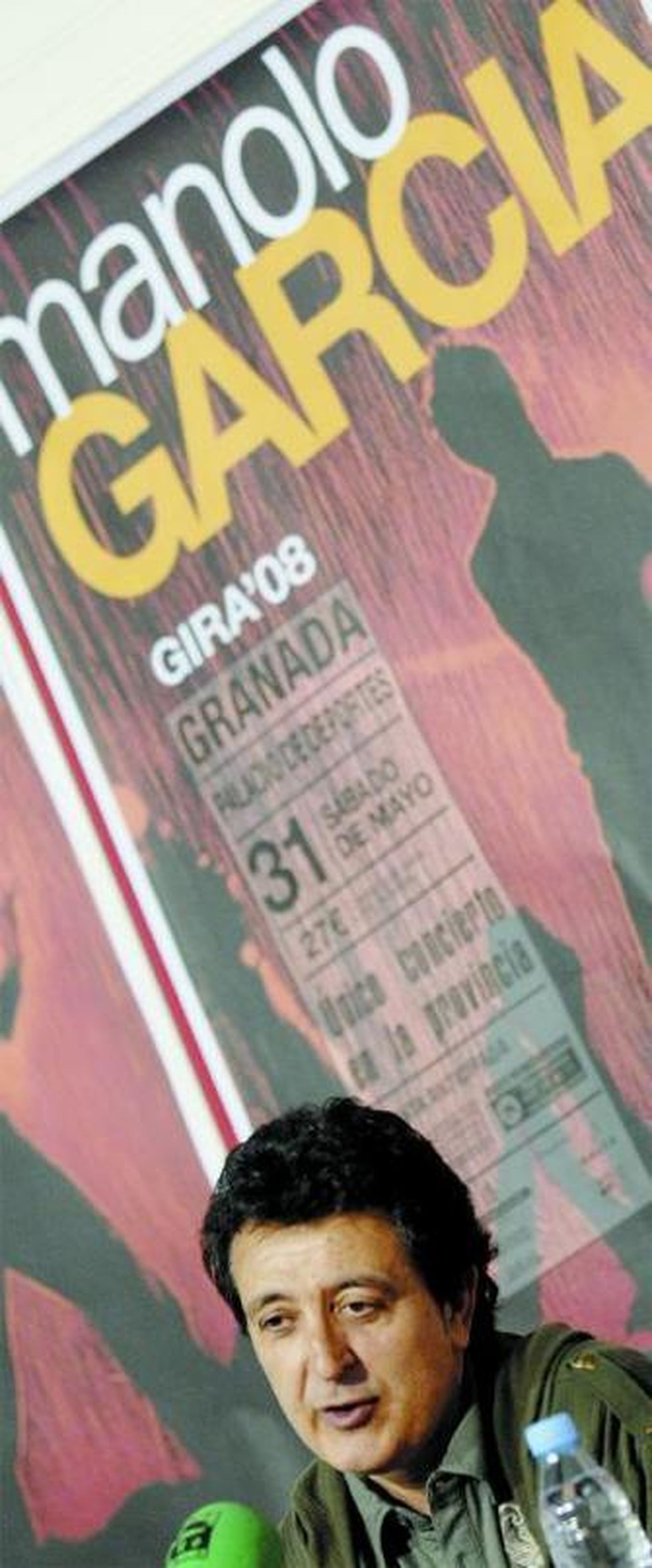 Manolo García durante la presentación de su concierto.