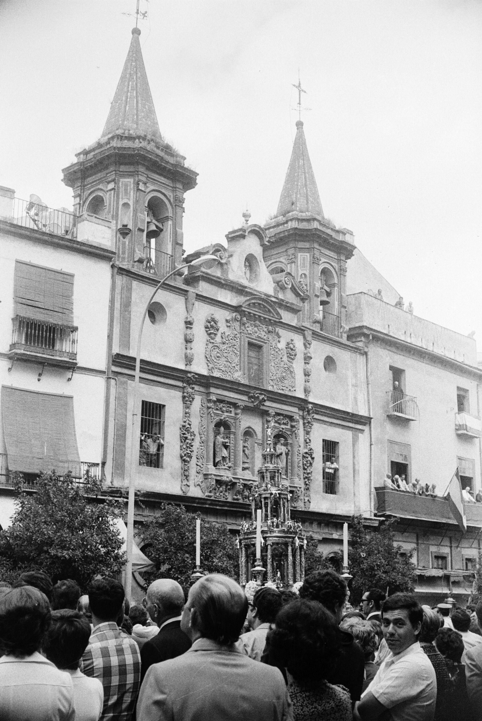 La memoria gráfica del Corpus de Sevilla por Martín Cartaya