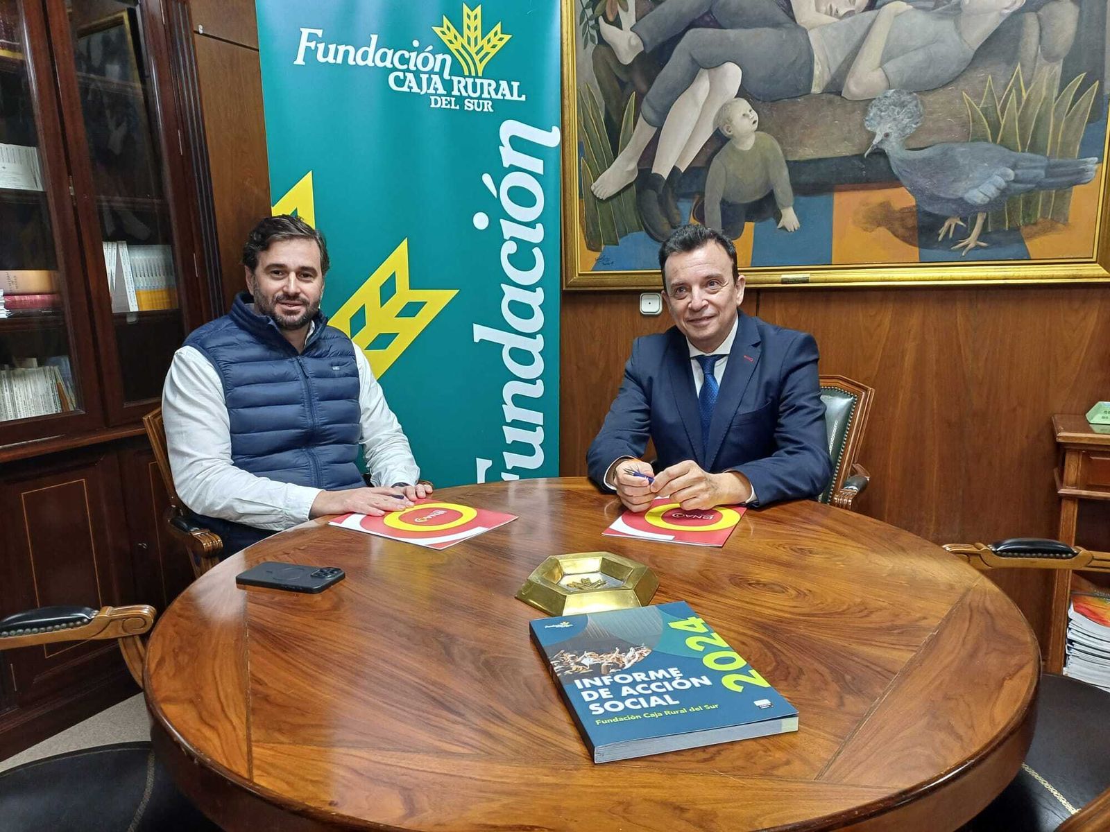 Daniel Toscano, presidente de la Cámara de Comercio de Huelva, y el director de la Fundación Caja Rural del Sur, Emilio Ponce.
